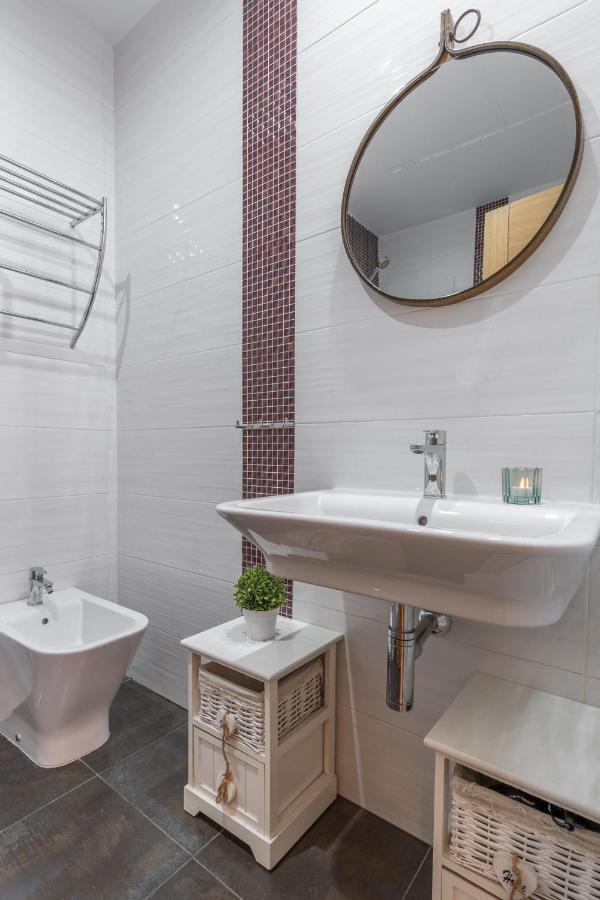 Tuguest Postigo II Catedral Apartment - Free Parking グラナダ エクステリア 写真