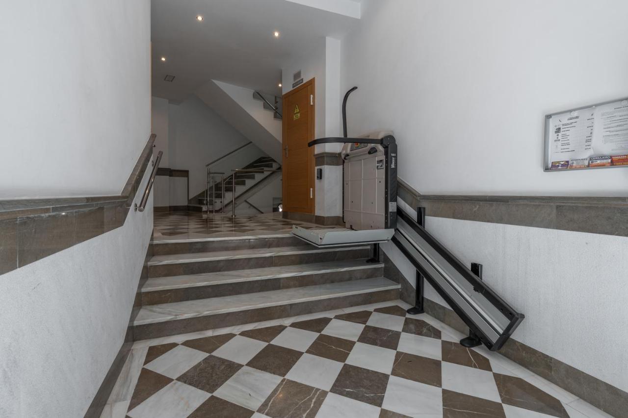 Tuguest Postigo II Catedral Apartment - Free Parking グラナダ エクステリア 写真
