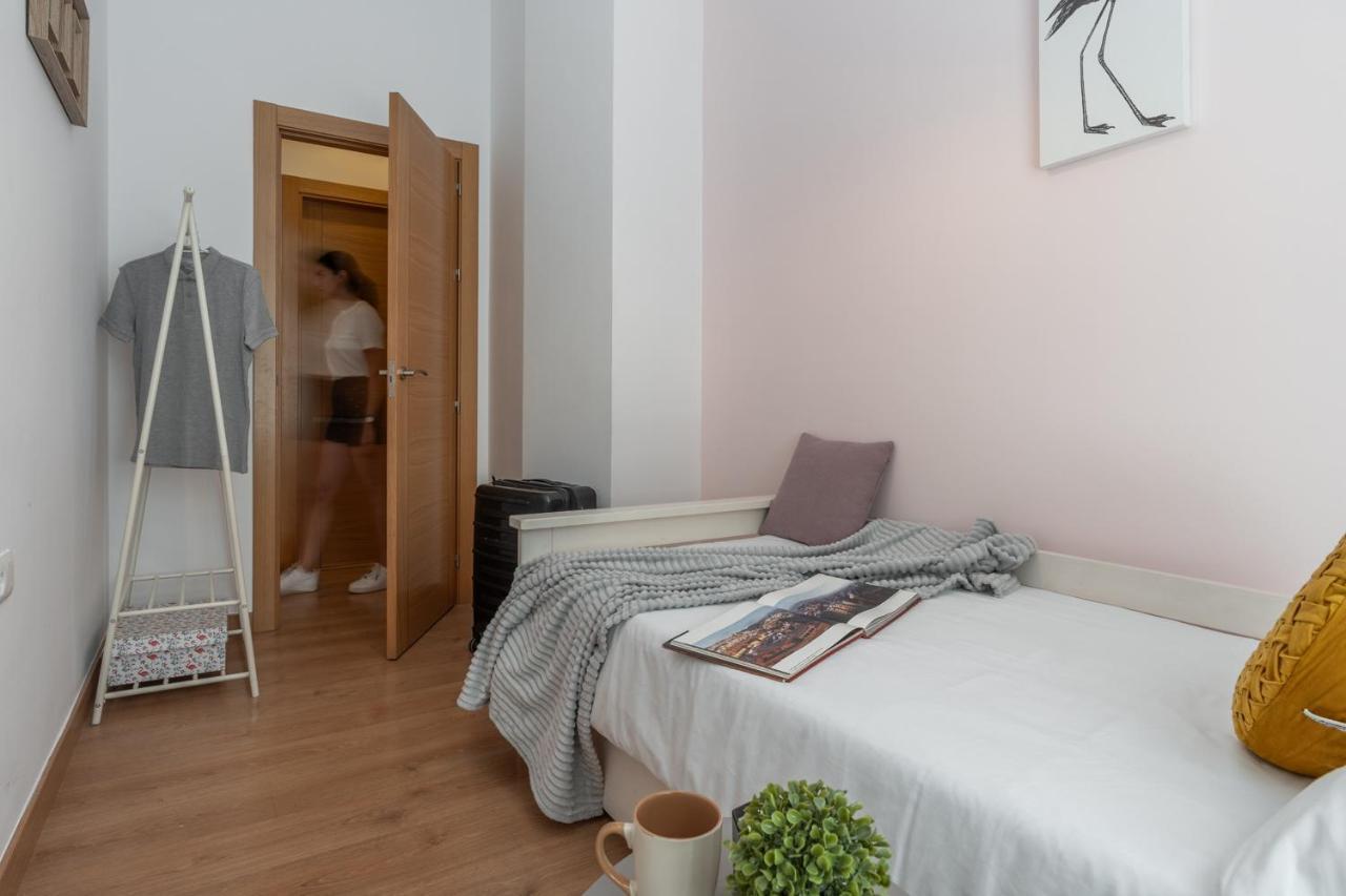 Tuguest Postigo II Catedral Apartment - Free Parking グラナダ エクステリア 写真
