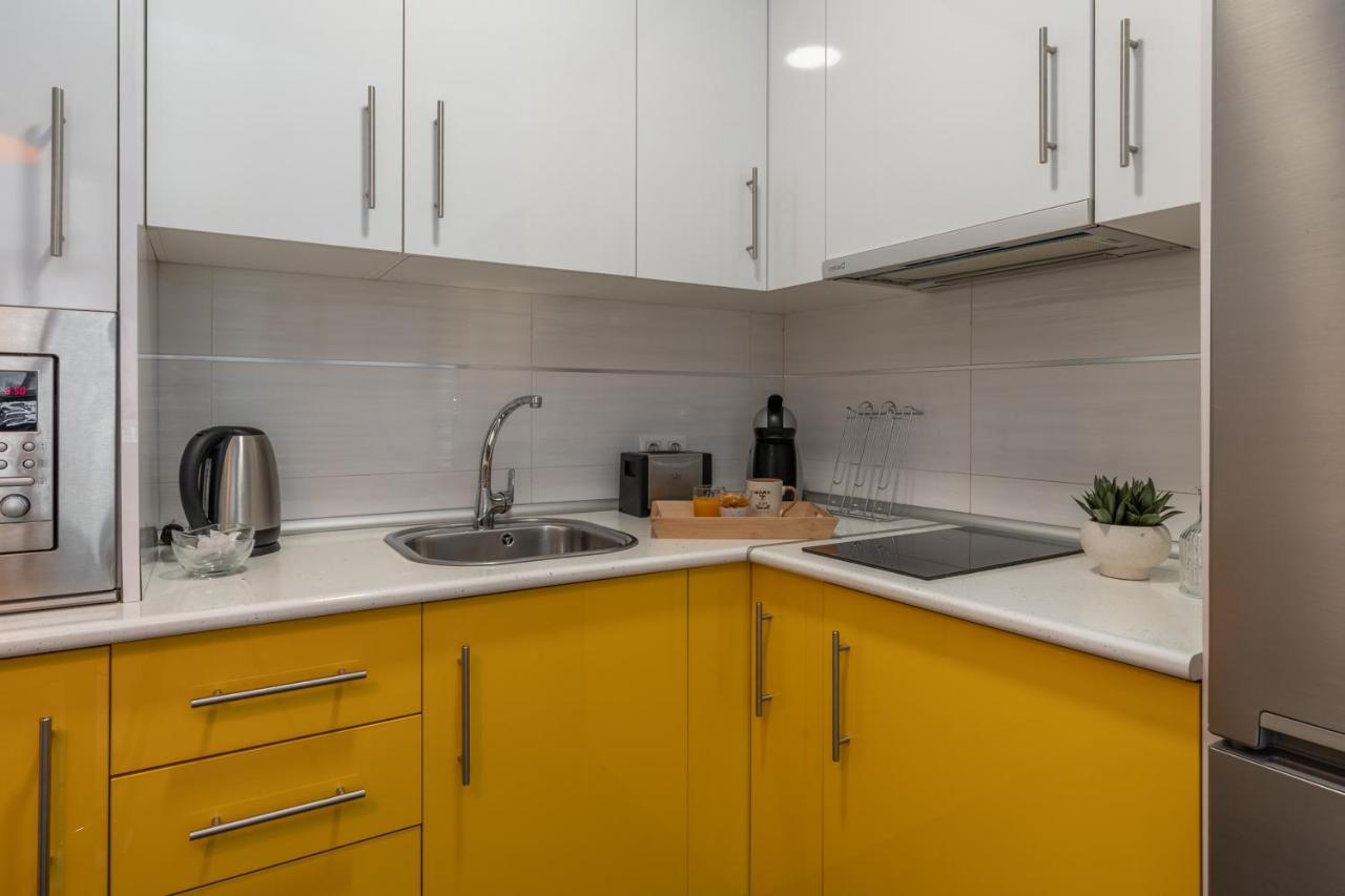 Tuguest Postigo II Catedral Apartment - Free Parking グラナダ エクステリア 写真