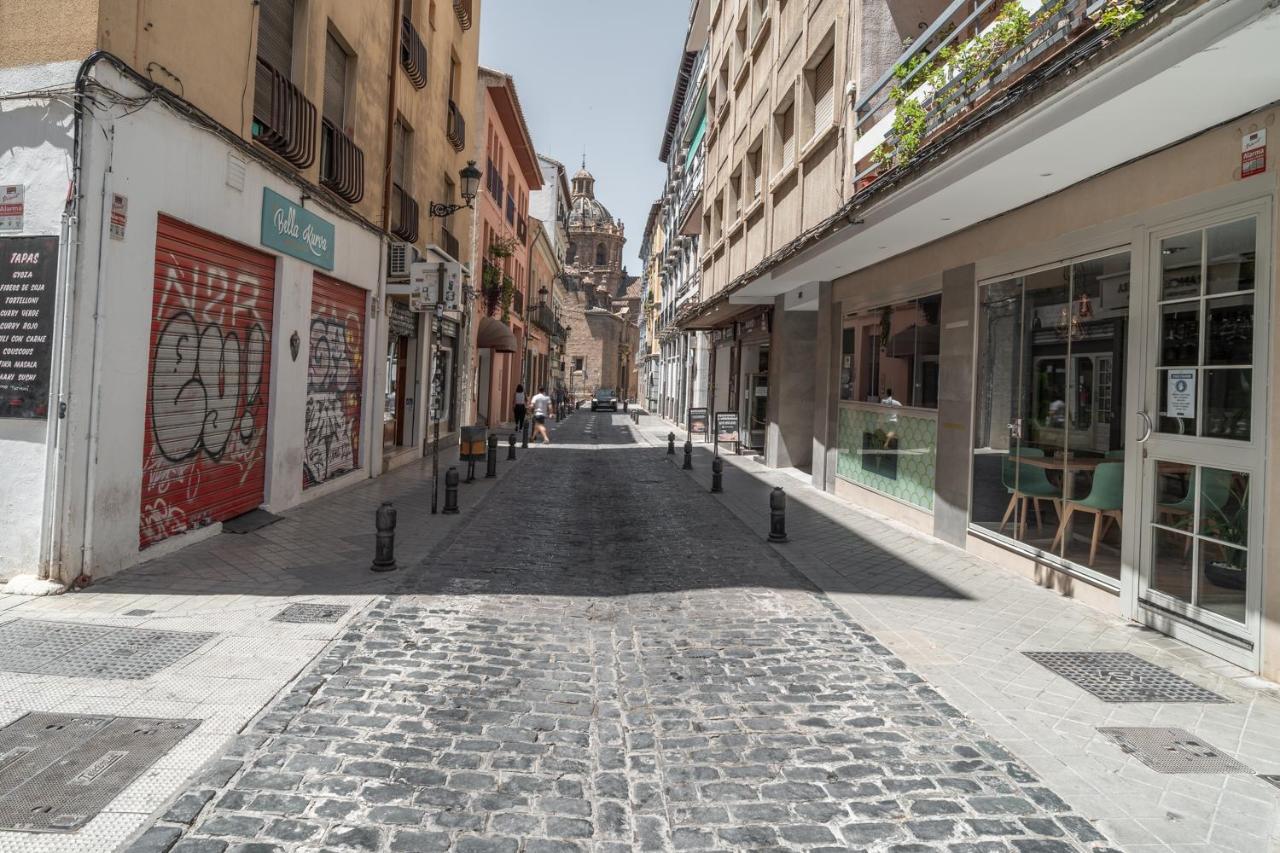 Tuguest Postigo II Catedral Apartment - Free Parking グラナダ エクステリア 写真